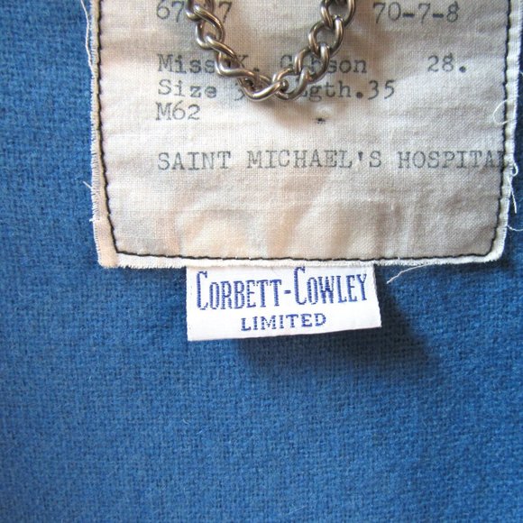 Vintage Nurse Wool Cape - Picture 5 of 5